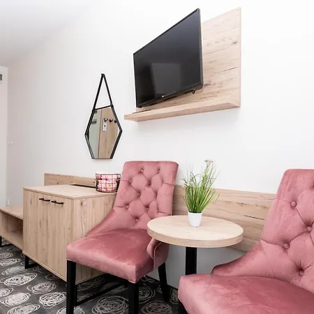 فندق مبيت وإفطار Solaris 3*
