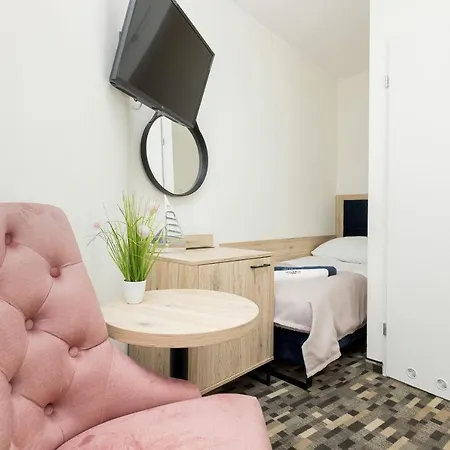 فندق مبيت وإفطار Solaris 3*