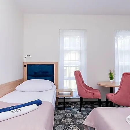 Solaris فندق مبيت وإفطار 3*