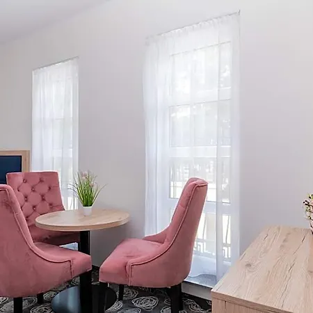 فندق مبيت وإفطار Solaris 3*
